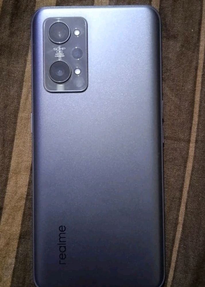 Realme GT 2