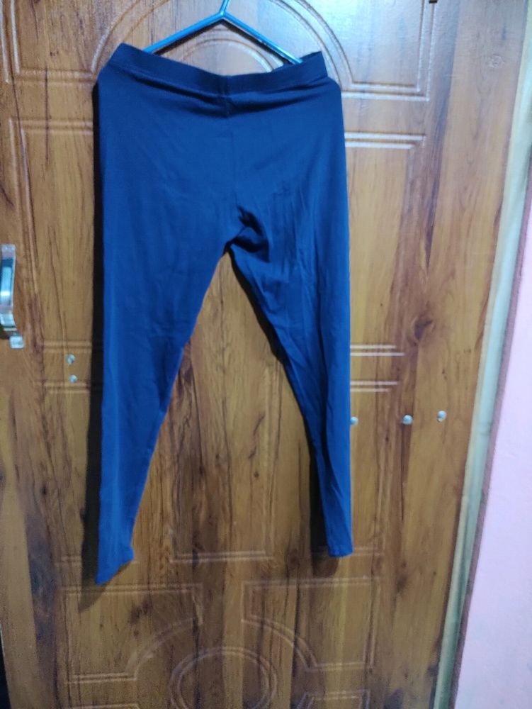 Avaasa Blue Ankle Leggings