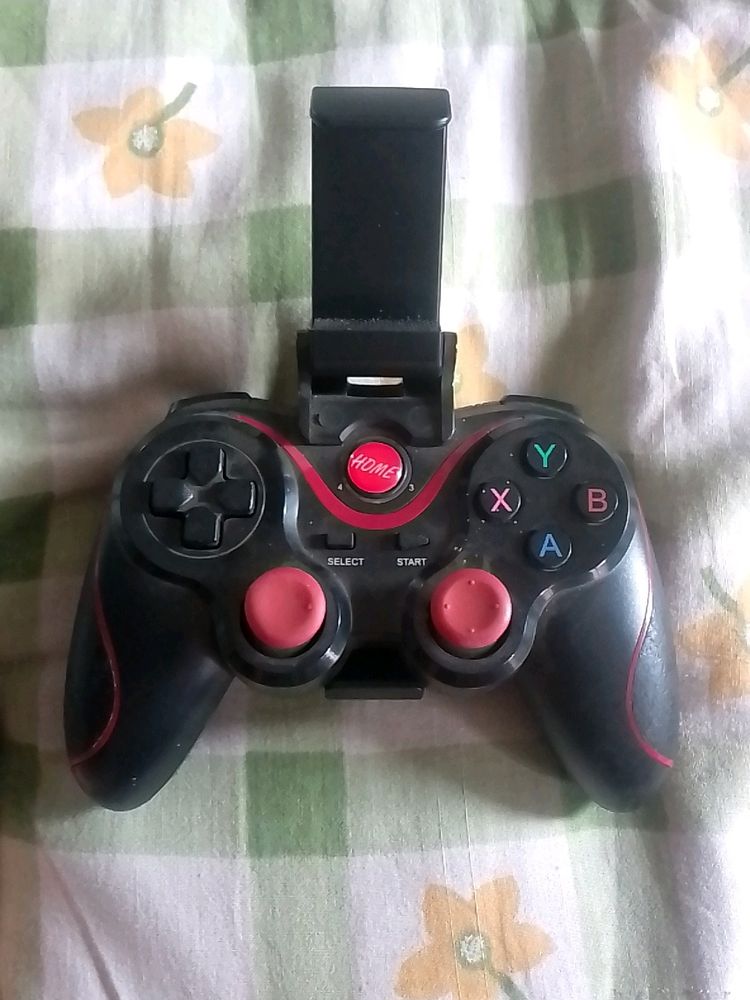 Bluetooth Wireless Gamepad In New Condition Forsal