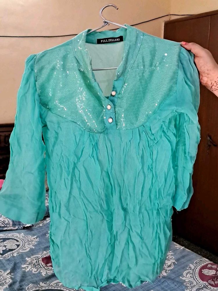 Green Top With Inner