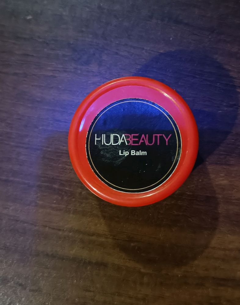 Huda Tinted Glossy Lip Balm