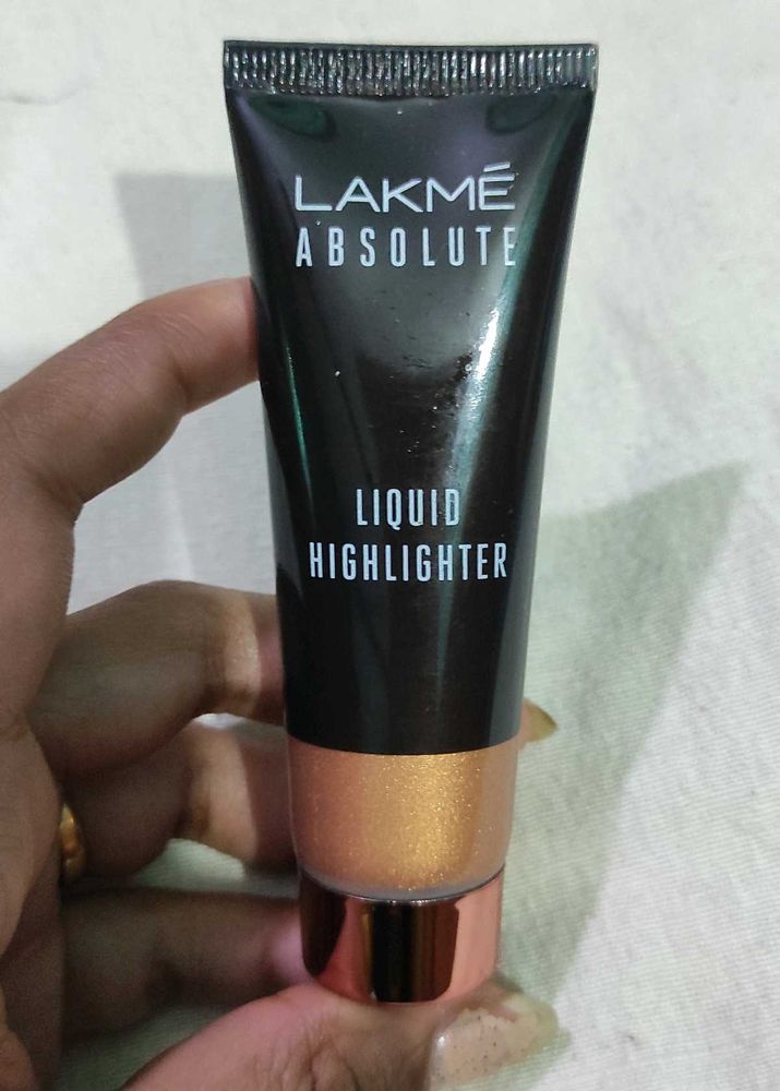 Lakme Absolut Liquid Highlighter