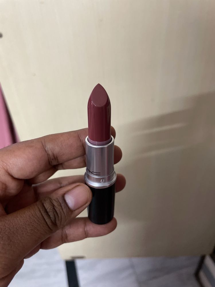 MAC Creme In Your Coffee Lipstick