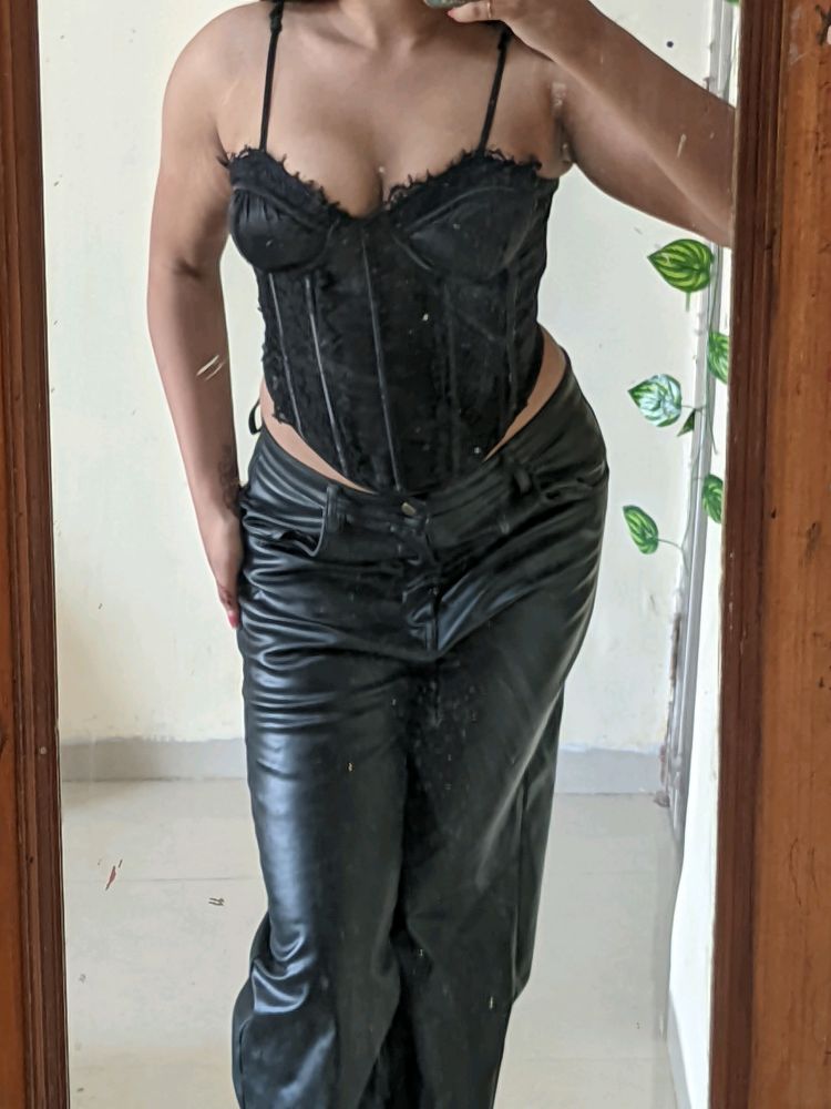 Sexy Black Corset 🖤✨