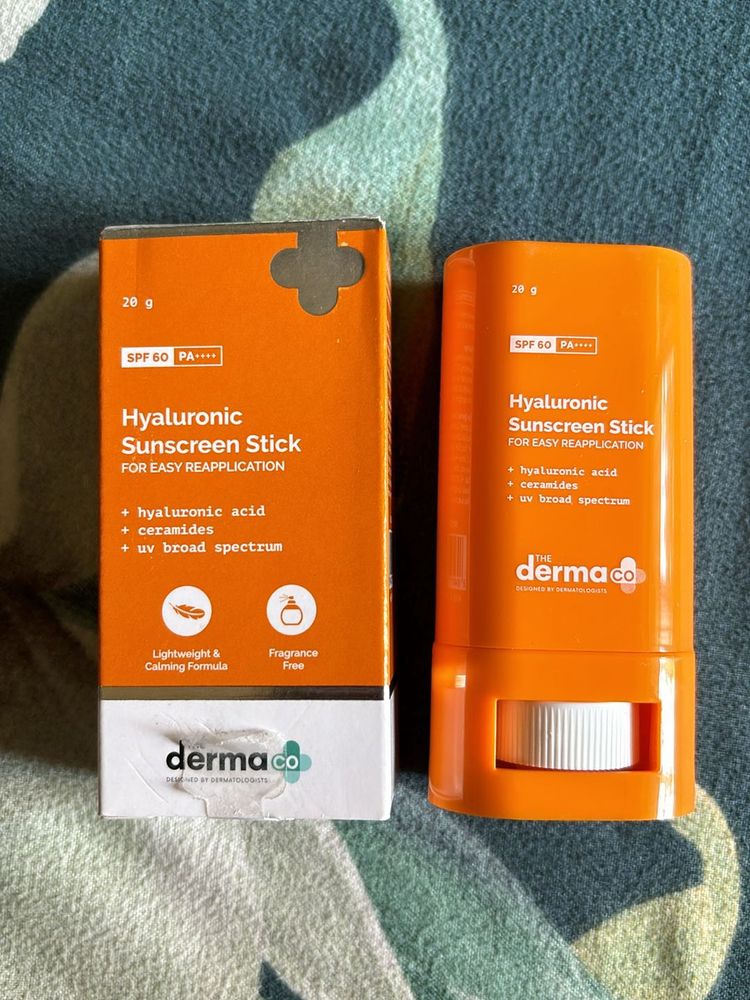 The Derma Co Hyaluronic Sunscreen Stick