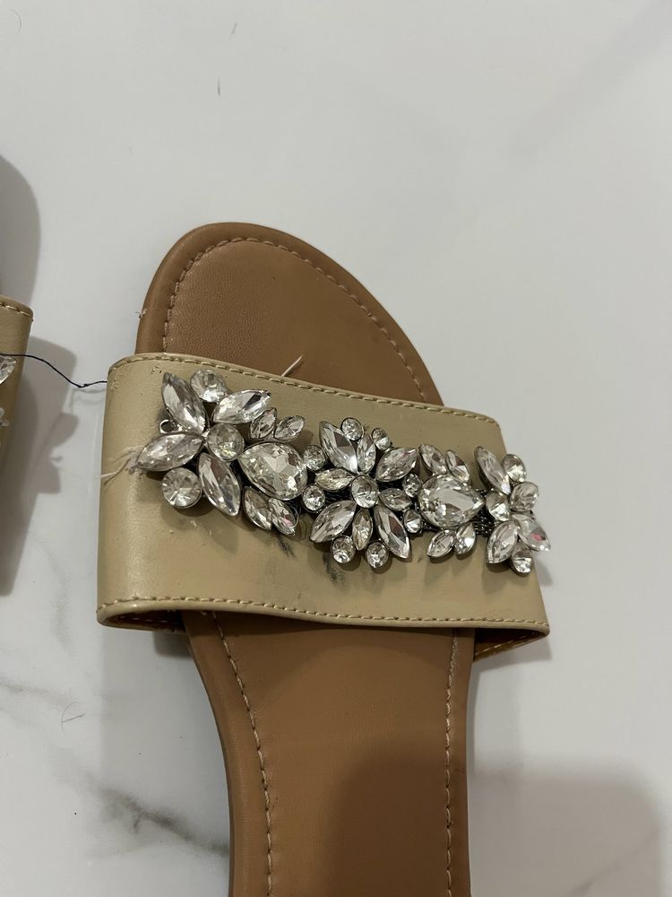 Flats Embellished