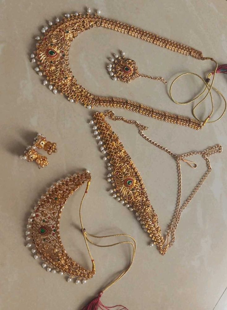 Gold Plated Jewellery Set