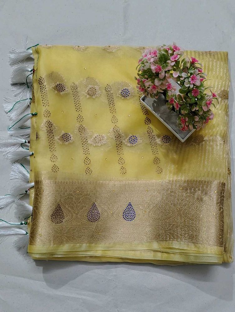 Organza Surwaski With Ston Work Saree