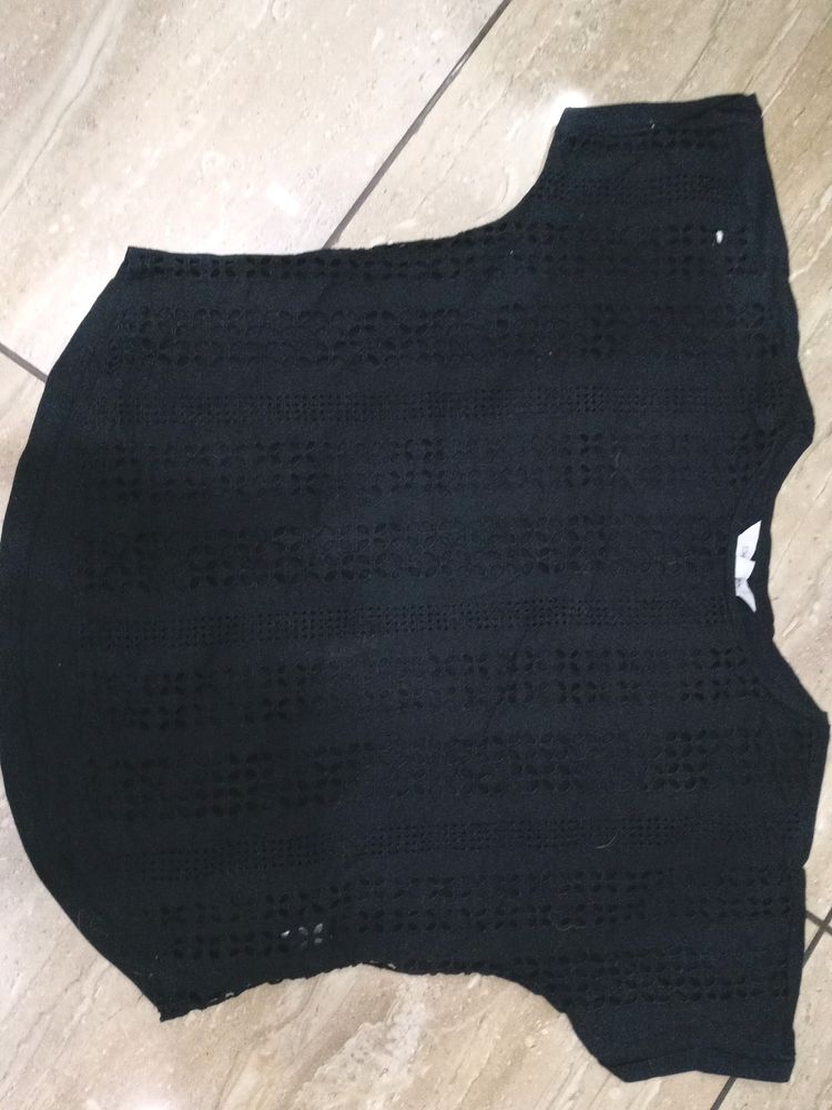 Black Cotton Net Top