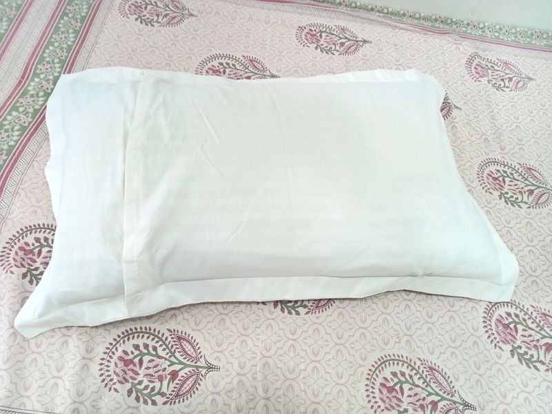 Micro Fibre Soft Pillow With Cover