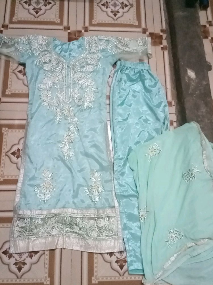 Kurta Set With Dupatta Beutiful Embroidery Work