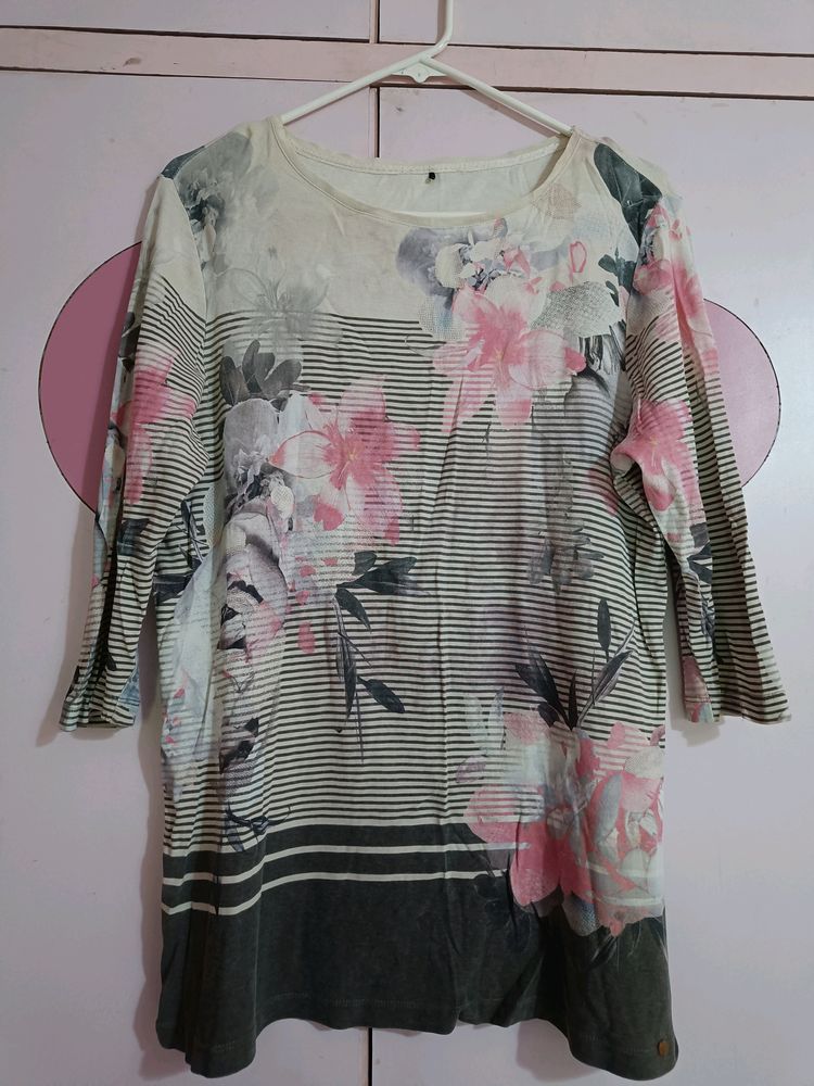 Grey Pink Flower Top