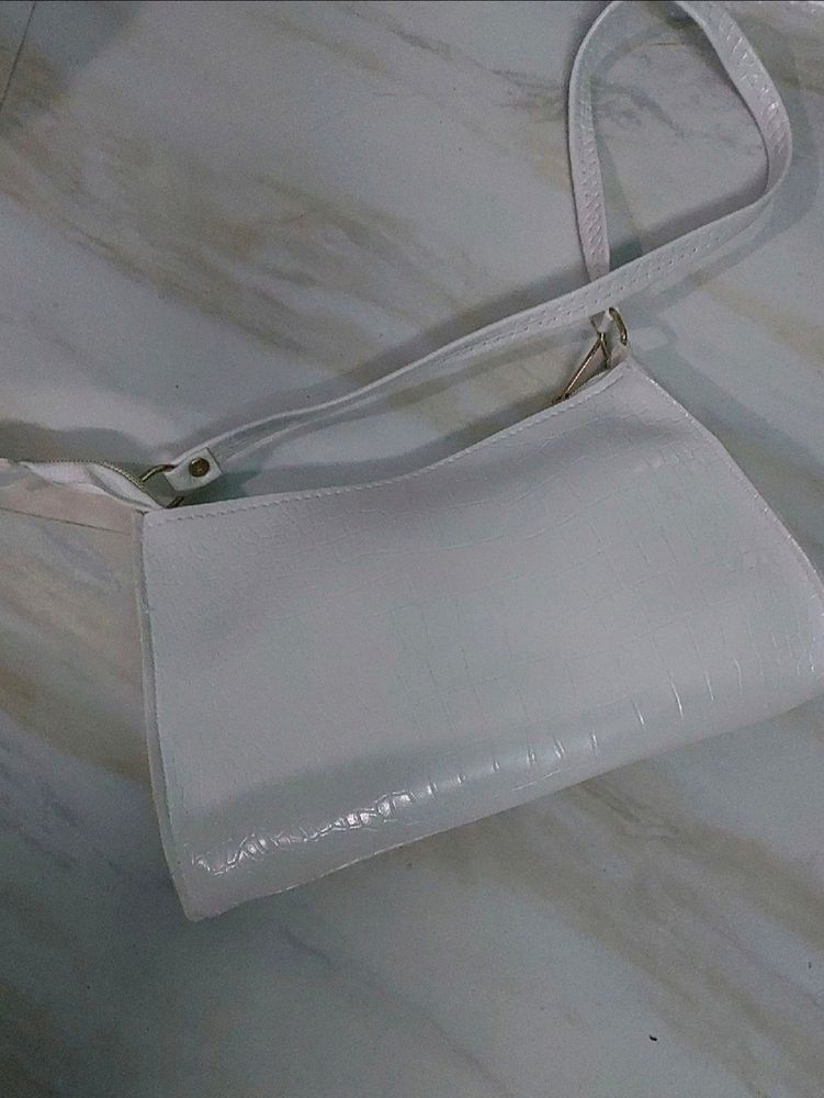 Sling Bag For Daily Use