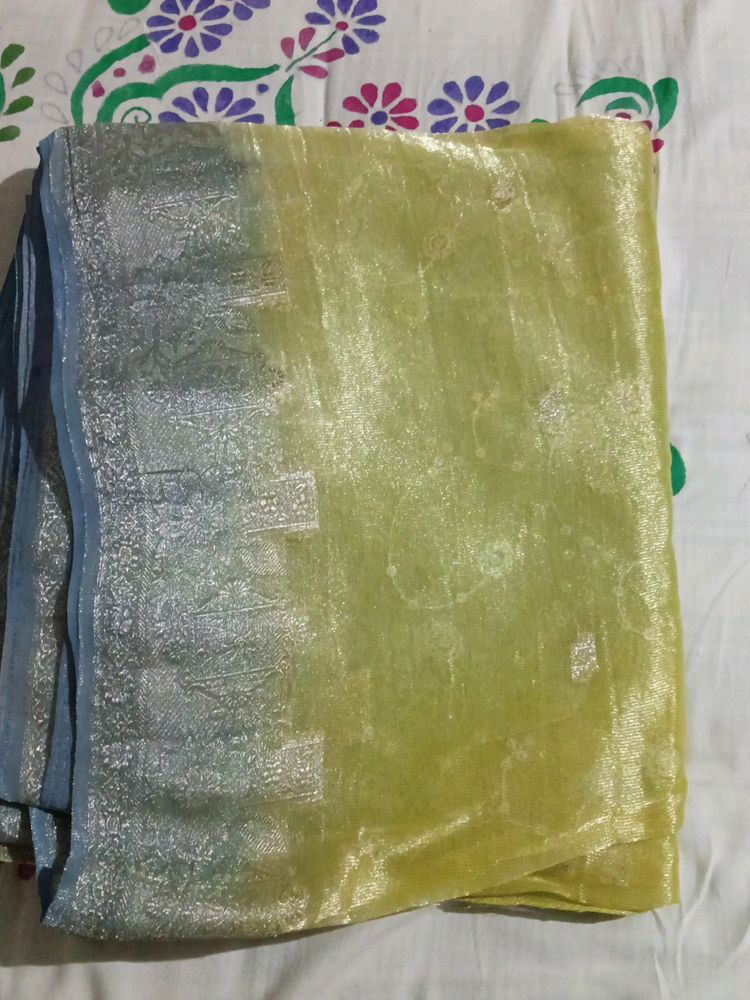 Organza Saree With Blouse - Gifts For Mom