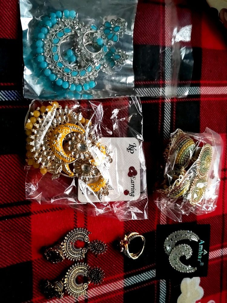 New Earings Combo, With Freebies Grab