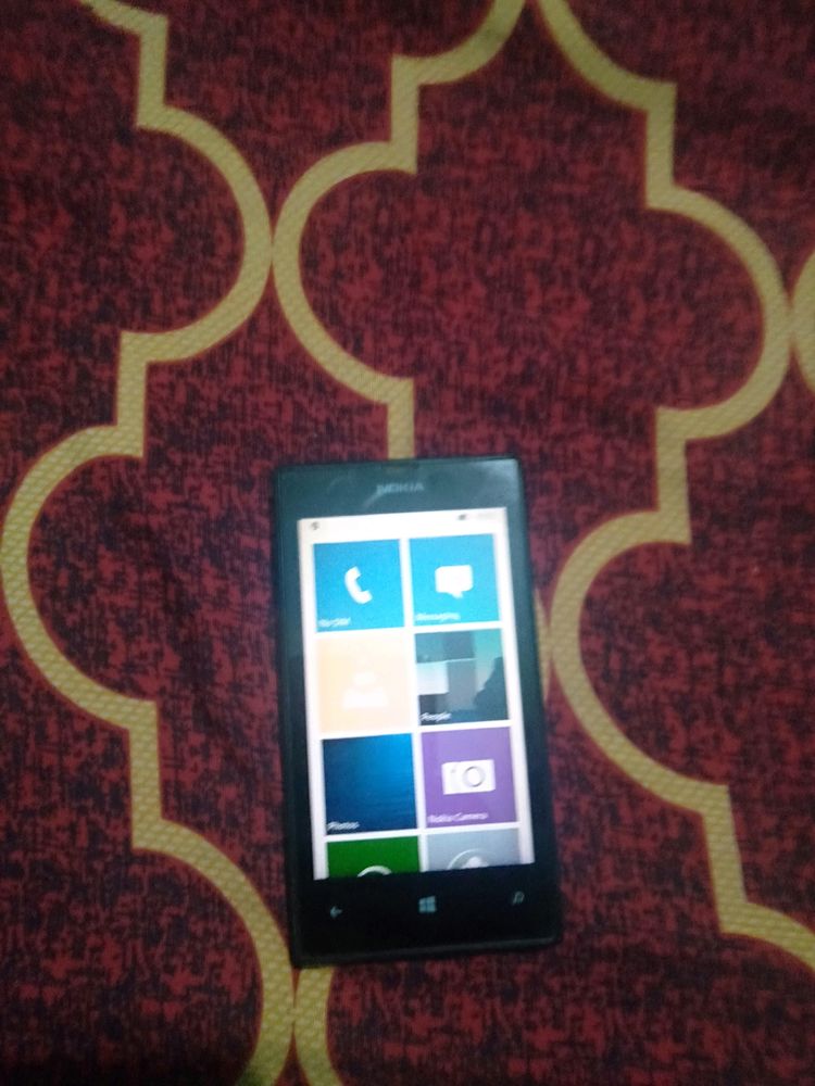 Nokia Lumia 520