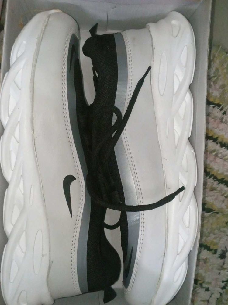 Nike 1st Copy Shoes