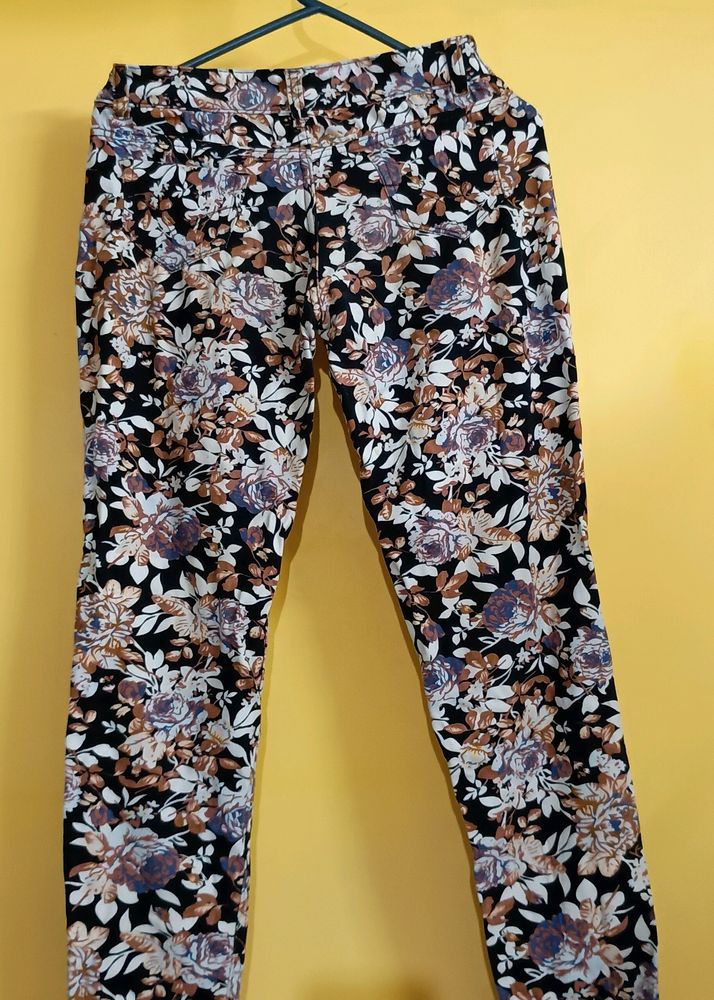 Floral Painted Slim Trousers For Women