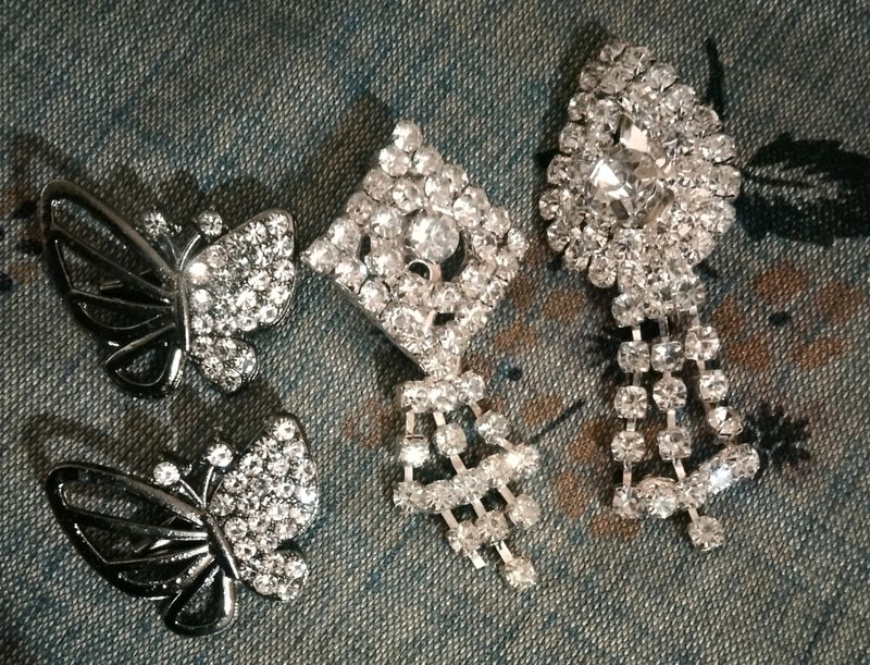 Brooches For Saree And Dress