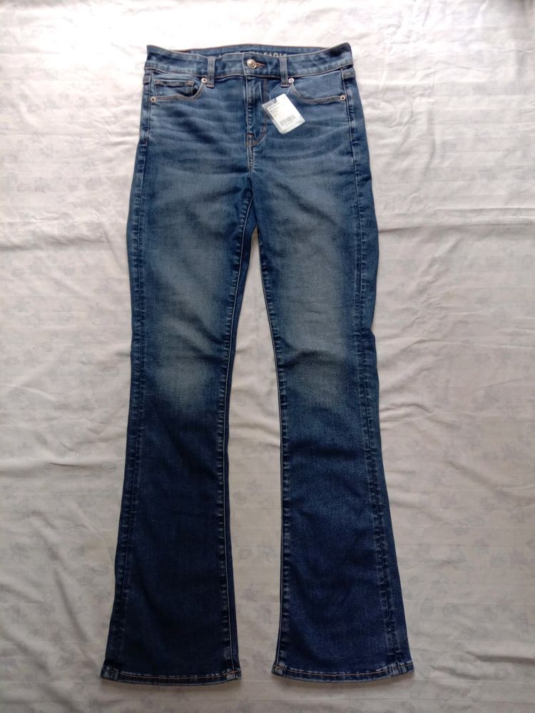 AMERICAN EAGLE Bell Bottom Jeans