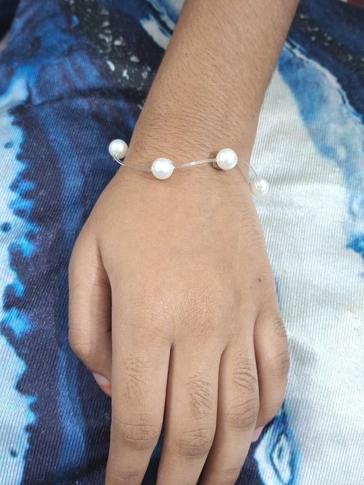 White Beads Bracelet