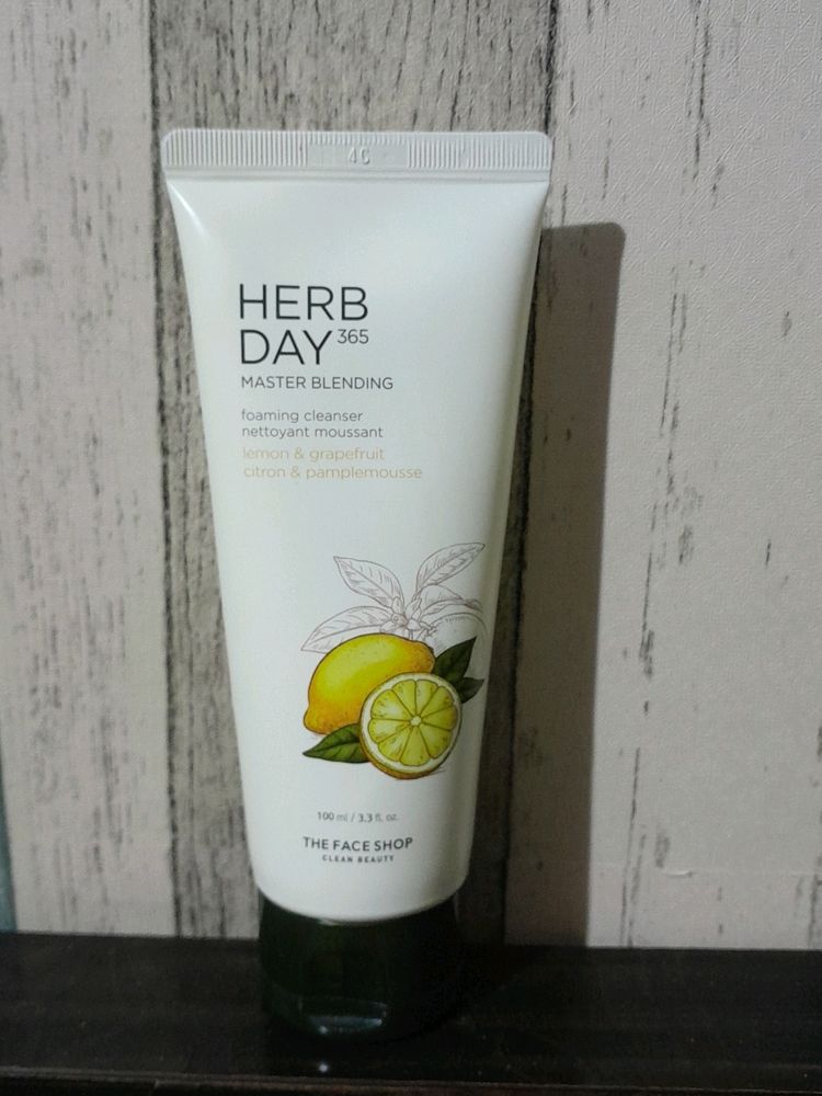 TheFaceShop Herb 365 Day Foaming Cleanser