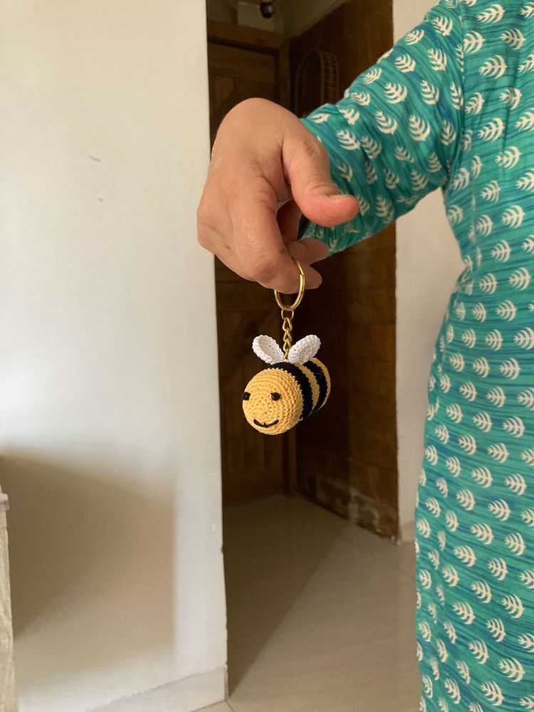 A Crochet Bumblebee Keychain