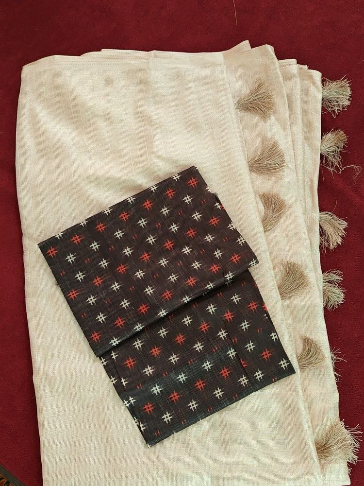 Jute Cotton Saree With Unstitched Blouse Piece.