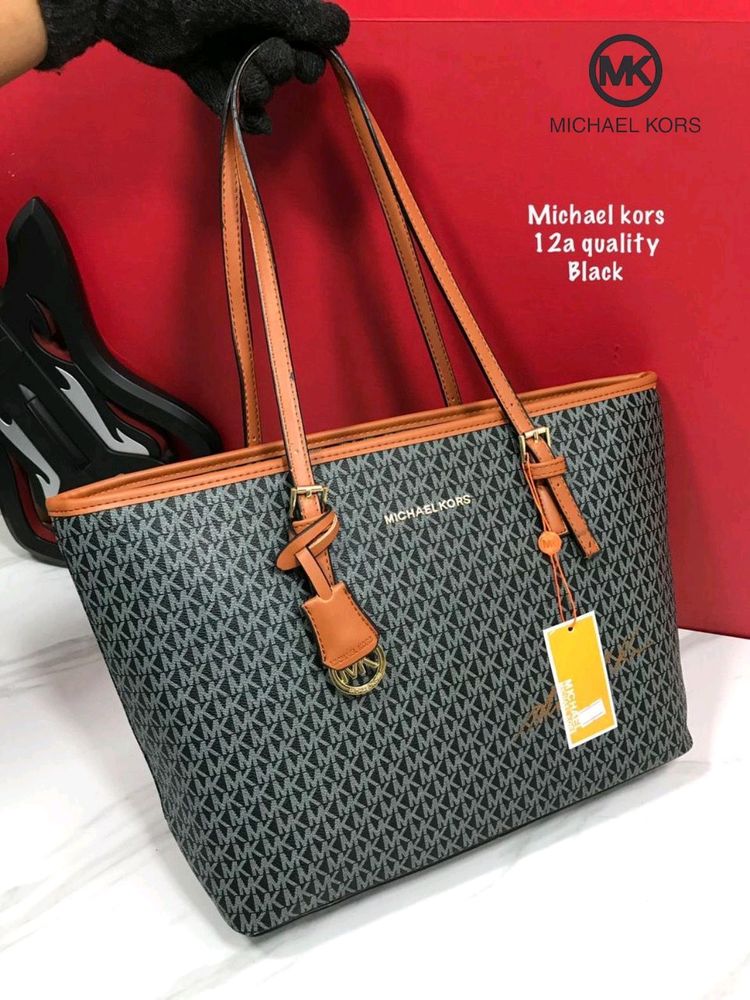 MICHAEL KORS HANDBAGS 12 AA QUALITY @LOOTLO DEAL