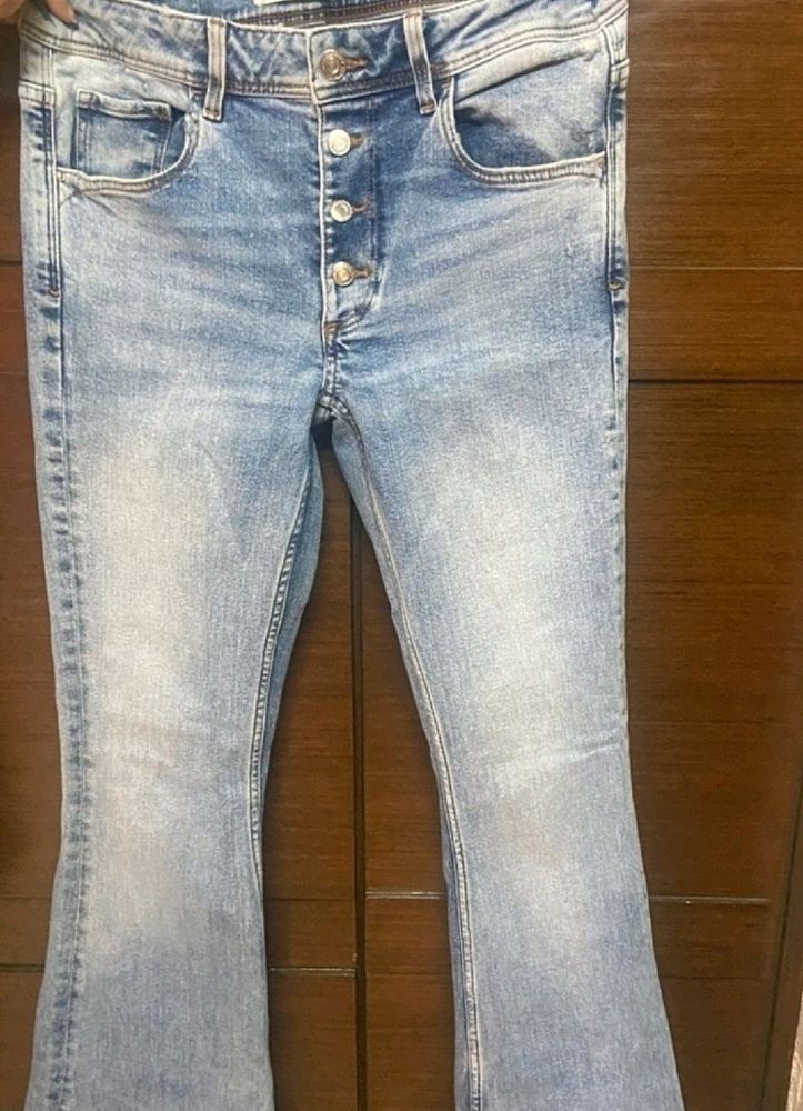 ZARA BOOTCUT JEANS