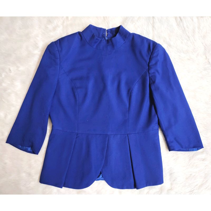 Vintage Royal Blue Elegance - A Classic Pep