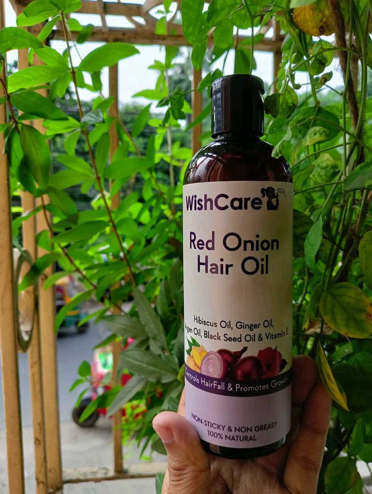 Wishcare Red Onion Hair Oil, Almost 85% Left