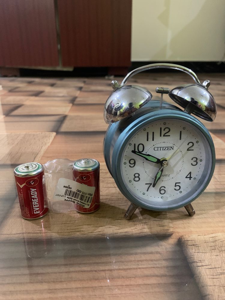 Citizen Table Clock