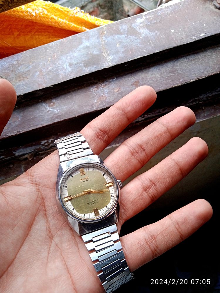 HMT Vijay Parashock Watch.