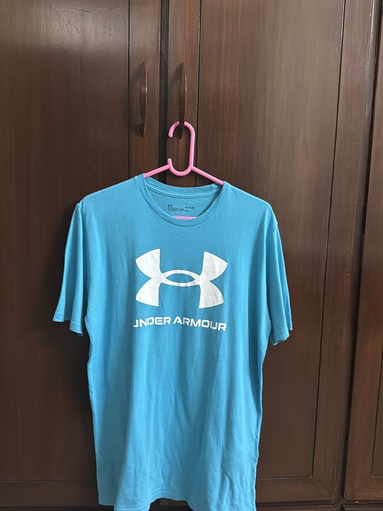 Under Armour Mens Tshirt