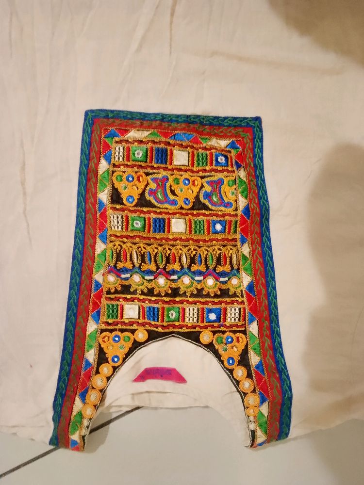 Beautiful Neck Embroidery Branded Kurtha