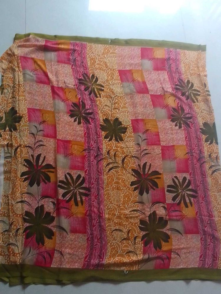 Floral Printed Sarees In Very Cheap Rate