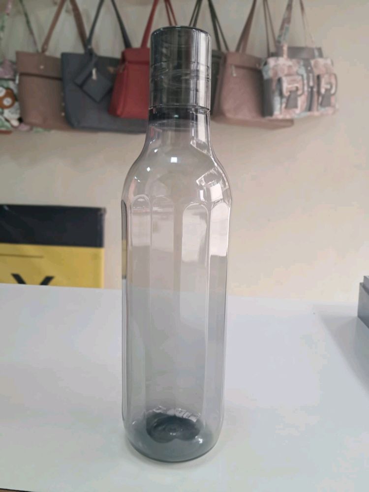 Milton Grey Plastic Bottle 1 Lt