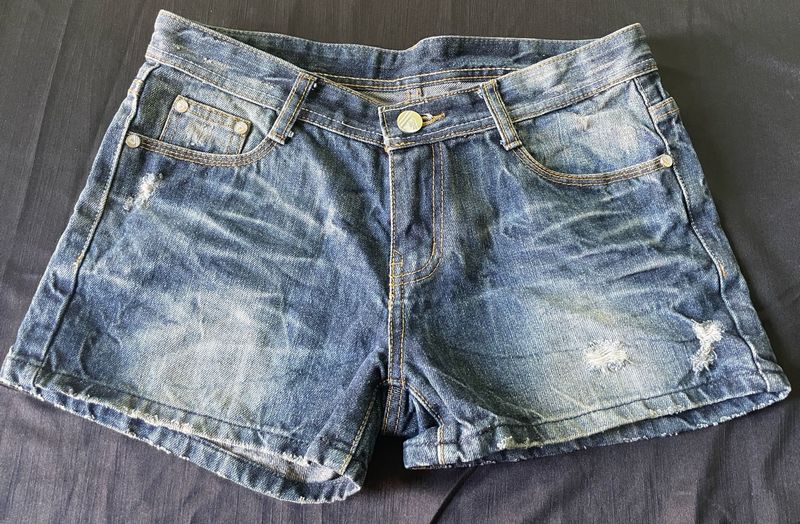 Casual Modern Women Shorts