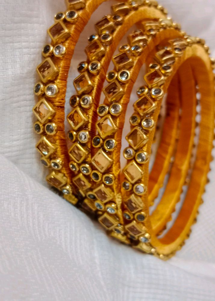 Golden Kundan 4 Bangles