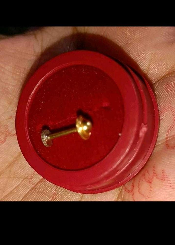 New Pure Gold Nose pin