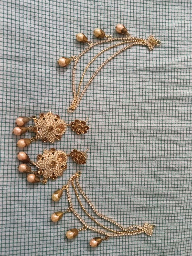 Earings Set With Sahara