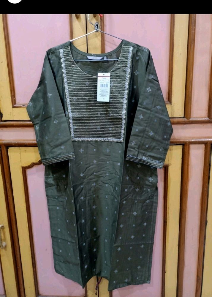 Combo Of 3 Avaasa Brand New Kurtas