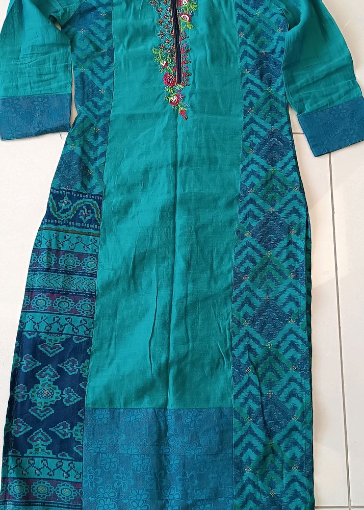 Party Wear Kurtha