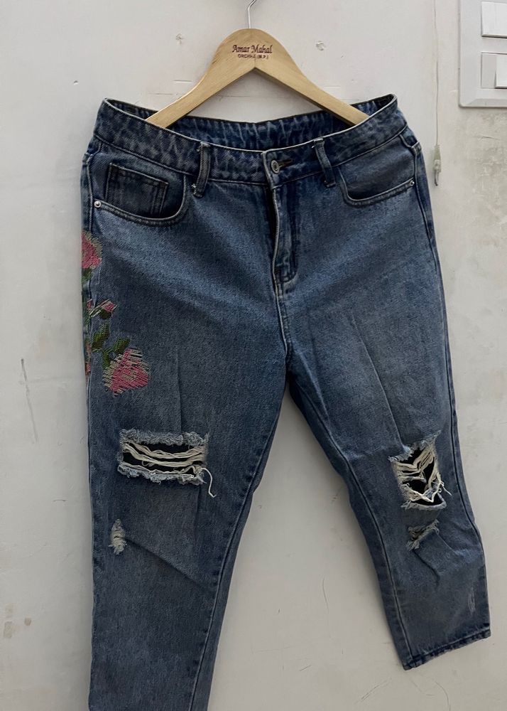 Cropped Boyfriend Jeans