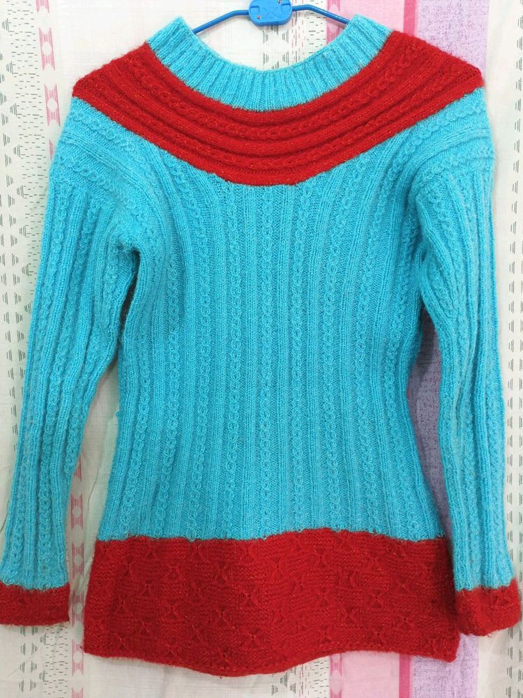 Hand- Knitted Woolen Sweater 🦋