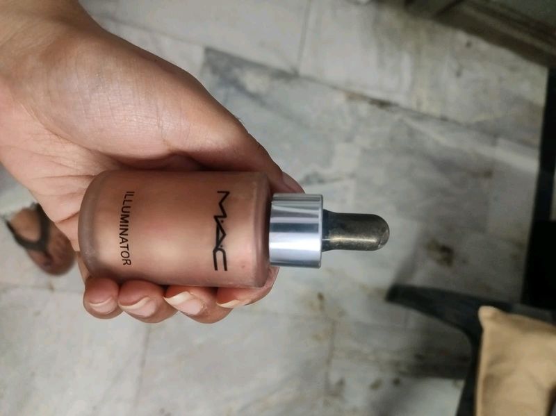 Liquid Highlighter/Illuminator