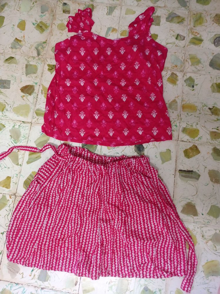 Top , Half Pant Cotton M Size