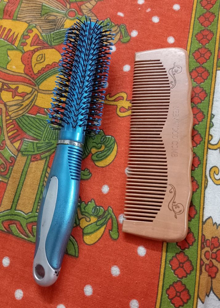 Color Hair Brush With Neem Wooden Comb...