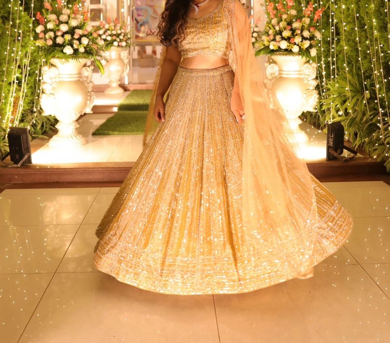 embellish golden lehnga